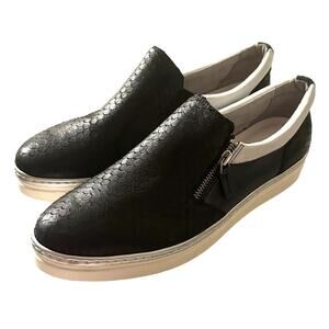 Tamaris Touch It Women's Black Leather Slip on Loafers Shoes Size 42 US SZ 9 NEW